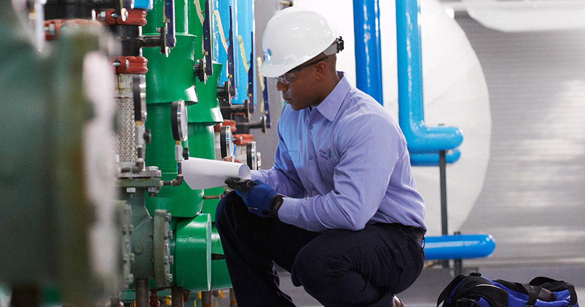 Guy working in a factory